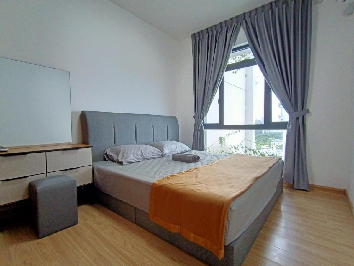 Forest City Starview Bay Seaview Deluxe King Size Bed Pangsapuri